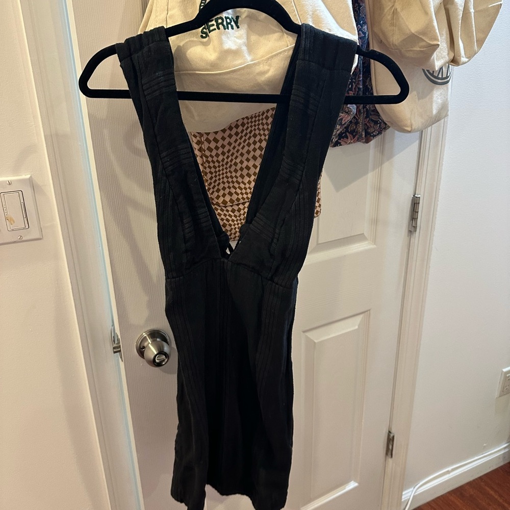 Free people Black Sleeveless V-Neck Dress
